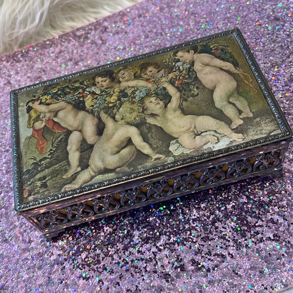 Vintage Jewelry Box Filigree Silver Toned Hinged Footed  Mirrored Lid Cherubs